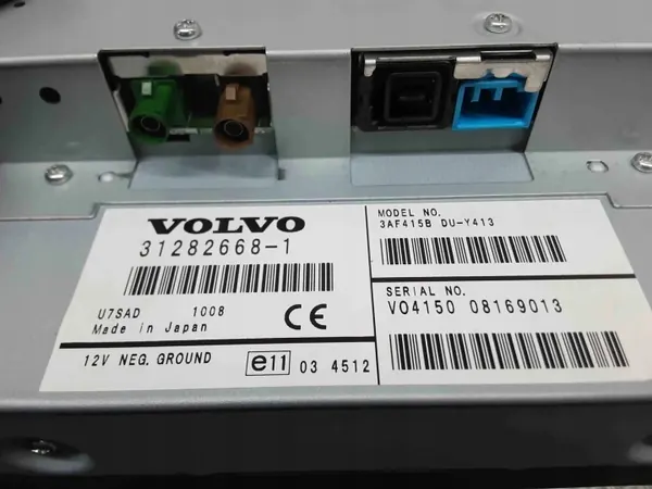 Volvo XC60 Navigationsskärm OEM 31282668 - Begagnad image 3