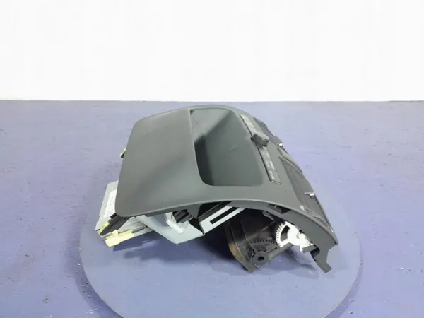 Toyota Avensis II T25 Radio GPS Display OEM 86110-05020 image 5