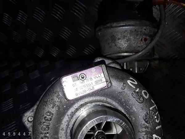 Turbo Seat Exeo 2011 2000 TDI OEM 03l145701b image 7