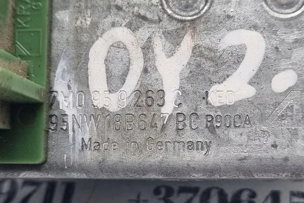 Lämmityspuhaltimen Rela FORD GALAXY III 1.9L image 3