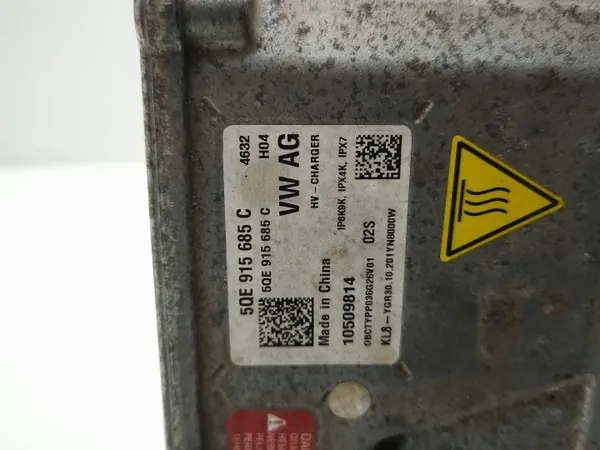 SEAT OEM 5QE915685C Inversor Voltaje para Leon IV 2021 image 6