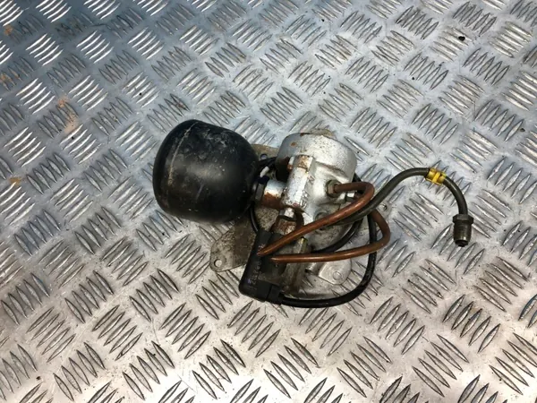 Mercedes W124 ASD Ventil - Gebraucht OEM W124 ASD image 2