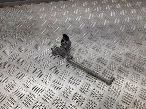 Capteur de niveau Porsche Panamera 970 97033302103 image 6