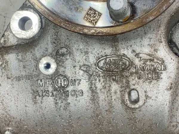 Jaguar F-Pace taka pyörän navan OEM FBZ19215 image 3