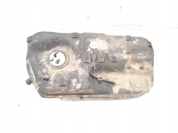 Kia Sportage Bränsletank OEM 31100-2Y480 1.6 GDi image 10