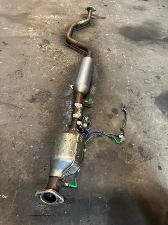 Midden Demper Mazda CX30 OEM 2.0 SkyActive 2019-2025 image 5