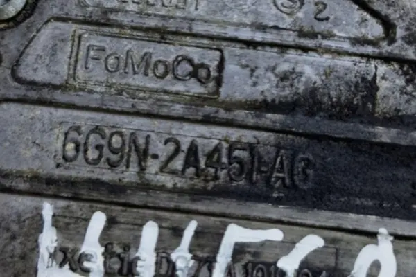 Imupumppu VOLVO XC60 3.2L 2011 OEM 6G9N2A451AG image 3