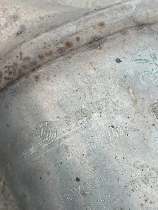 BMW G05 G06 4.4 Uitlaatdemper OEM 7935487 image 7
