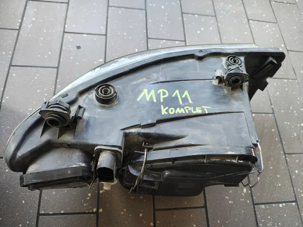 Faros delanteros izquierdo derecho Seat Ibiza III image 10