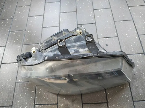 Faros delanteros izquierdo derecho Seat Ibiza III image 5