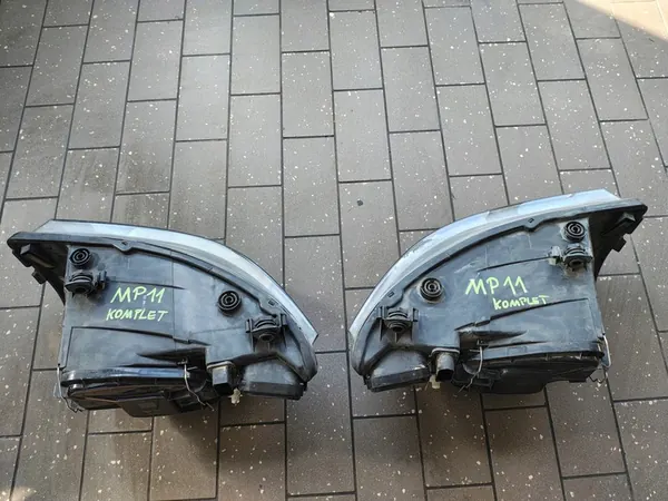 Faros delanteros izquierdo derecho Seat Ibiza III image 9