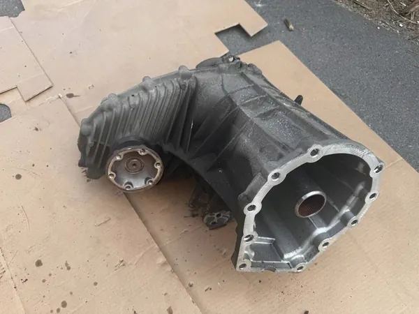 Audi Q7 4L 2012 Caja de transferencia 0BU341010N image 2