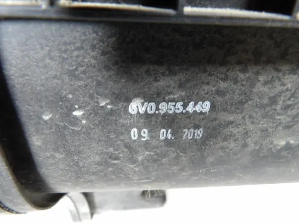 Skoda Pyyhkijännestepullo 6V0955449 image 4