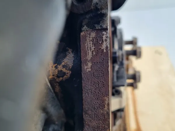 VW Caddy III 2.0 SDI Moottori BST Ilman Lisävarusteita image 9