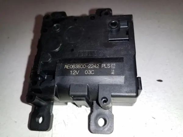 Toyota lämmitysventtiili OEM AE0638002242 image 3