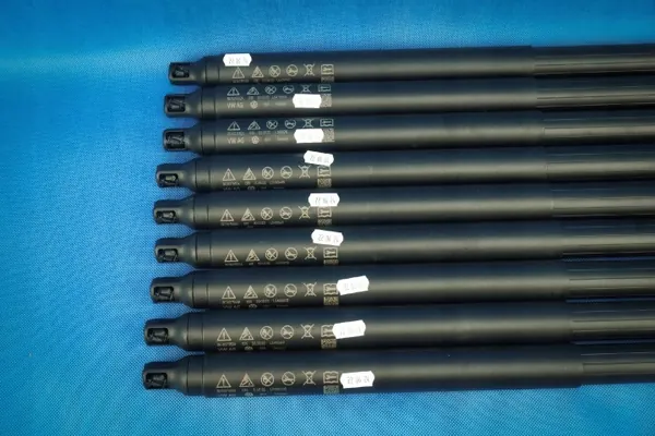 Arteon SB bakluckaktuator OEM 3G7827552A - Begagnad image 5