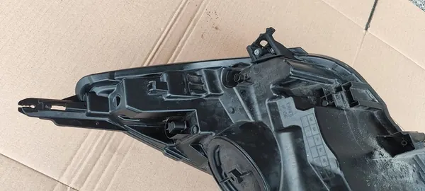 Opel Insignia A Oikean Puolen Ajovalo image 9