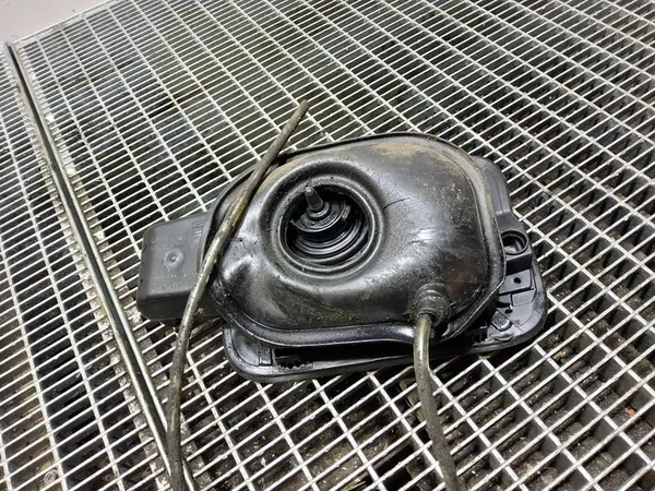 Polttoainesäiliön korkki Seat Leon (5F) 5F4809905F image 4