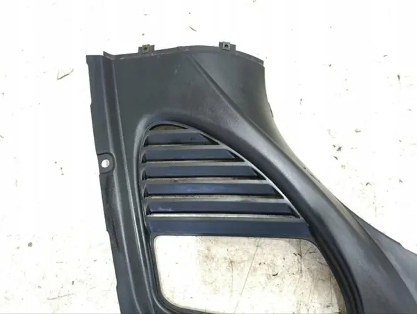 Yläpuolinen Moottorikansi OEM 067065000 Maserati Quattroporte image 4