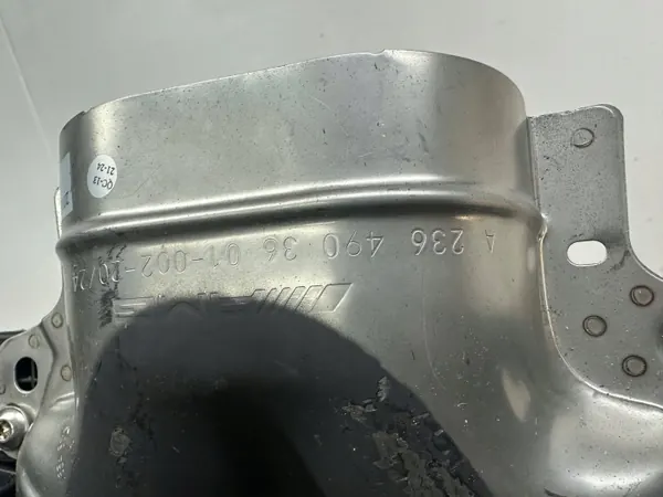 Pakoputken pää oikea Mercedes OEM A2364903601 Musta AMG image 4