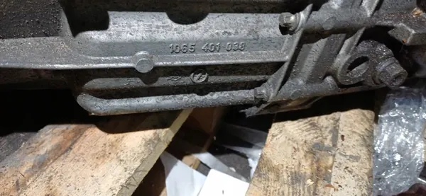 BMW E46 330xd 3.0D xdrive Manuaalivaihteisto Reducerilla OEM 1231456 image 9