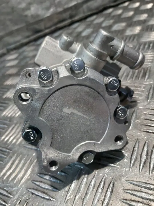 Pompe de direction assistée d'occasion OEM EO-0024393 Audi A6 image 4