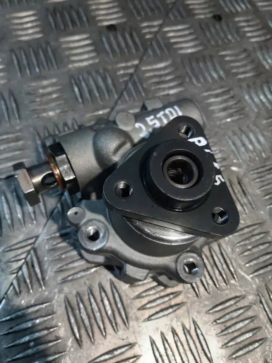 Pompe de direction assistée d'occasion OEM EO-0024393 Audi A6 image 7