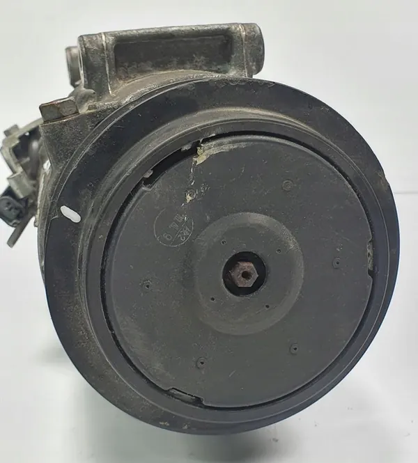 Compresor de aire acondicionado Mercedes-Benz OE A0022304711 image 4