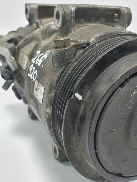 Compresor de aire acondicionado Mercedes-Benz OE A0022304711 image 5