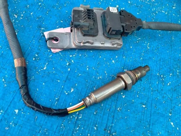 Käytetty NOx-lambdatutka OEM 80A907807B Audi A4 B9:lle image 5