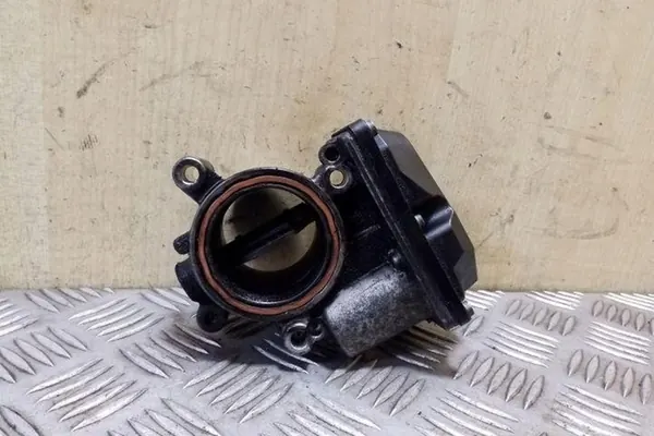 Carburador AUDI Q5 2.0L diesel 2009 image 3