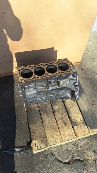 Mercedes 2.2 CDI Motorblock OEM R6510111401 image 3