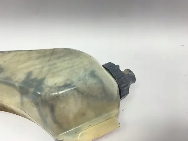 Servolenkungsflüssigkeitsbehälter Mercedes W124 0009899103 image 8