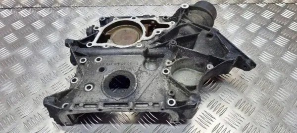 Jakoketjun kansi OEM R6460150602 Mercedes-Benzille image 2