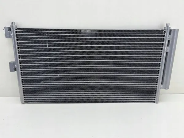 Fiat Punto AC-condensor OEM 606398 - Gebruikt image 2
