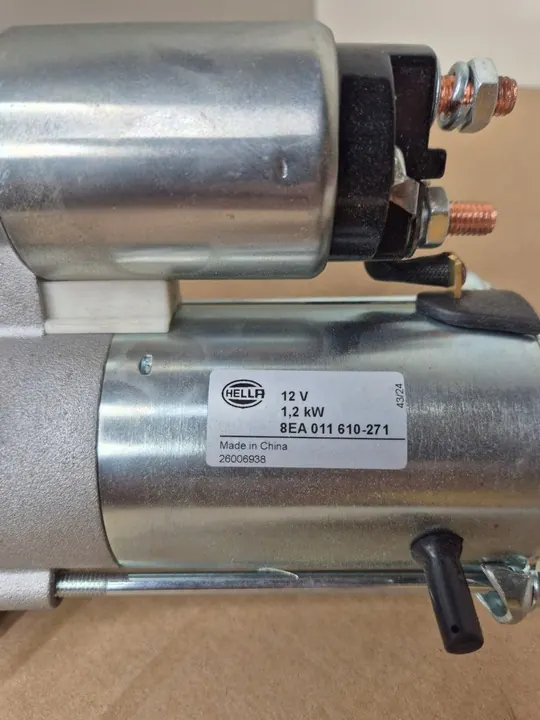 Motor de arranque Hella 8EA 011 610-271 image 6