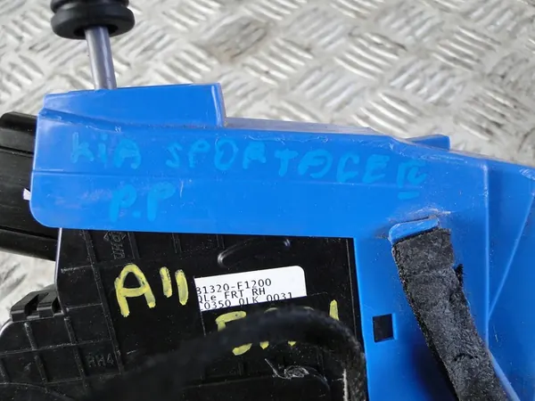 Kia OE 81320-F1200 cerradura de puerta P image 8