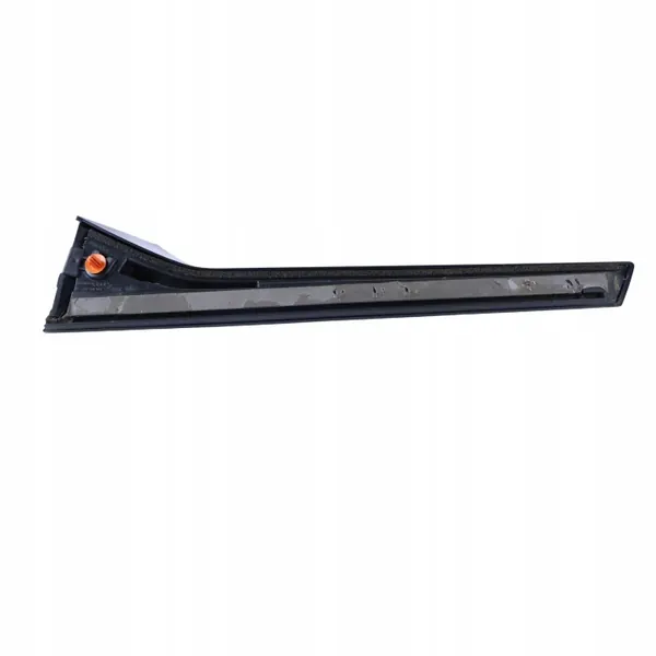 Audi Q3 F3 Zijstijl Achter Spoiler Rechts OEM 83A854872 image 8