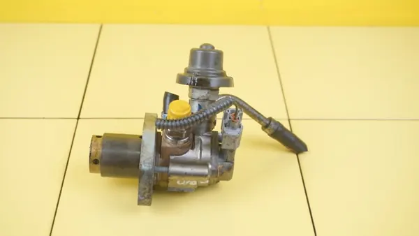 Lexus Bränslepump OEM 4GR-FSE 24SP13 9 för IS250 image 2