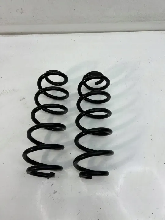 Gebrauchte Vorderfeder OEM YQP4004 für Audi A4 S4 B9 image 2