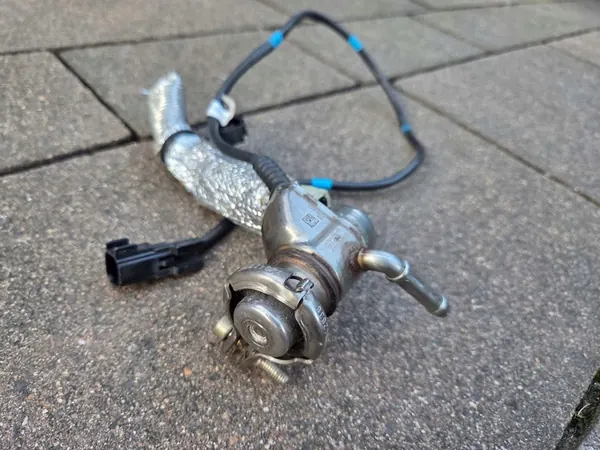 Injecteur AdBlue FORD KUGA MK3 FOCUS MK4 J1G1-5J281-AB image 3