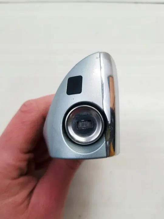 Mercedes W211 Höger Nyckellås Insats OEM image 3