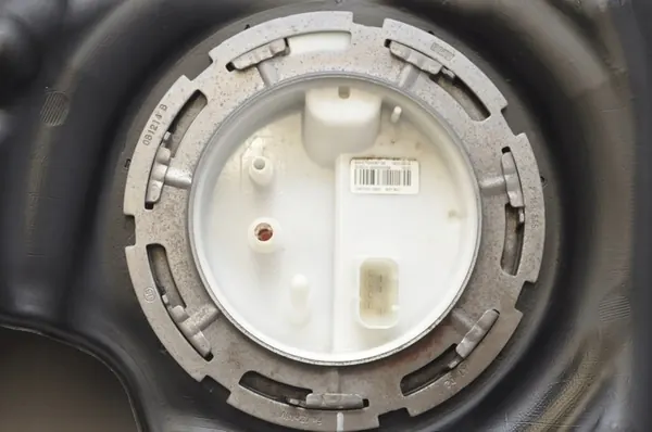 Tanque de Combustível BMW 2 Cabrio 2.0L 140kw 2015 16117344067 image 2