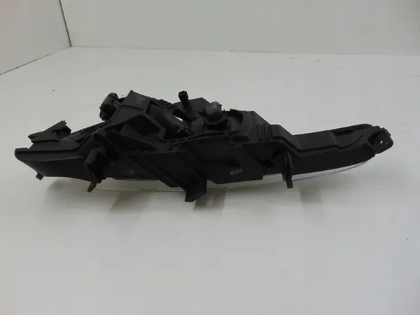 Farol Halógeno Kia OE 92202-3W image 3