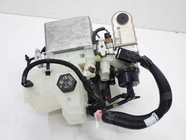 Pompe à chaleur climatisation Tesla Model Y 3D3 3D7 image 1