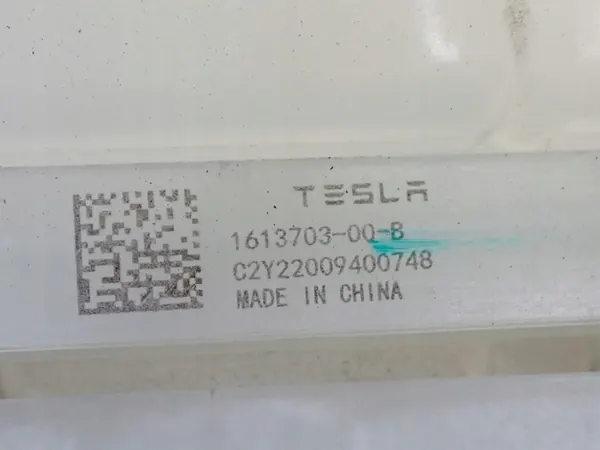 Pompe à chaleur climatisation Tesla Model Y 3D3 3D7 image 7