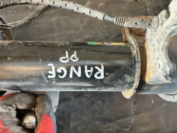 OEM etuoikea ilmajousi Range Rover L322 4.4 image 9
