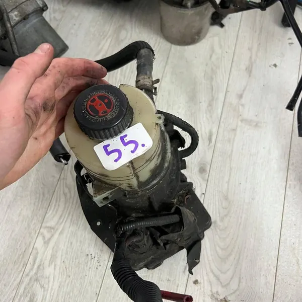 Servostuurpomp Renault Trafic image 10