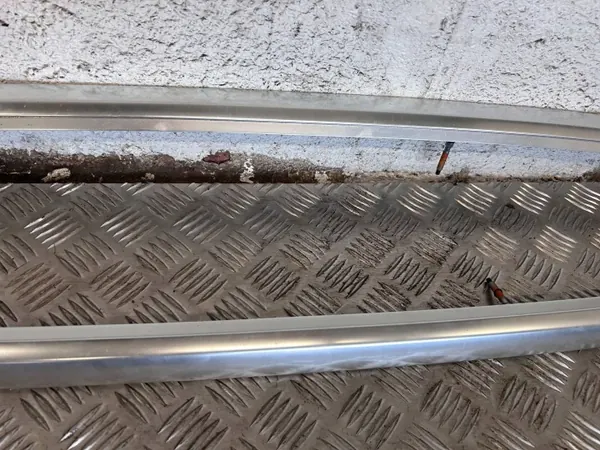 Barras de techo Audi Q5 SQ5 usado OEM 80A860022K image 4
