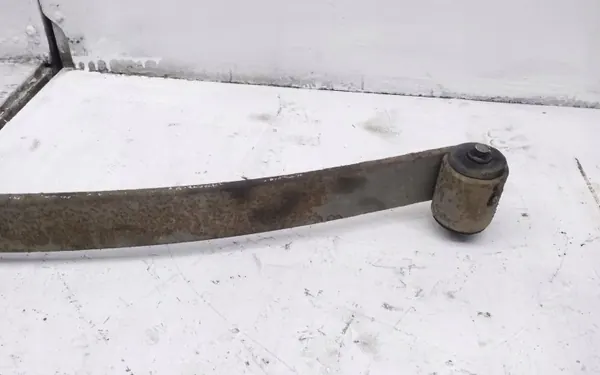 Taka jousi vasen puoli OEM 2K05151F Volkswagen image 3